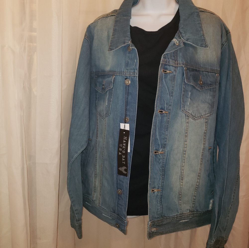 Hawks Bay Mens Classic Denim Jacket sz L NWT